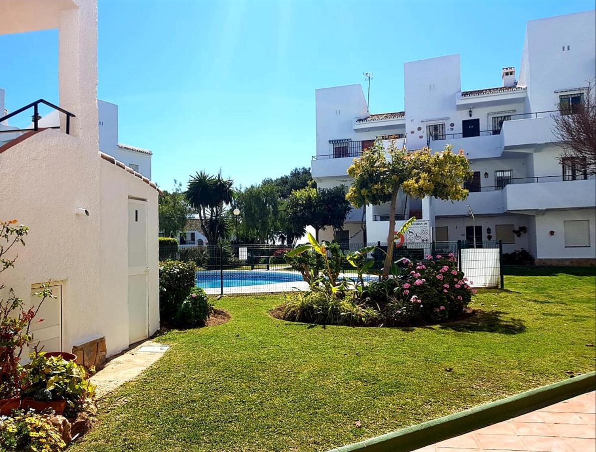 Los Geranios - Beach Apartment La Cala De Mijas Exterior photo